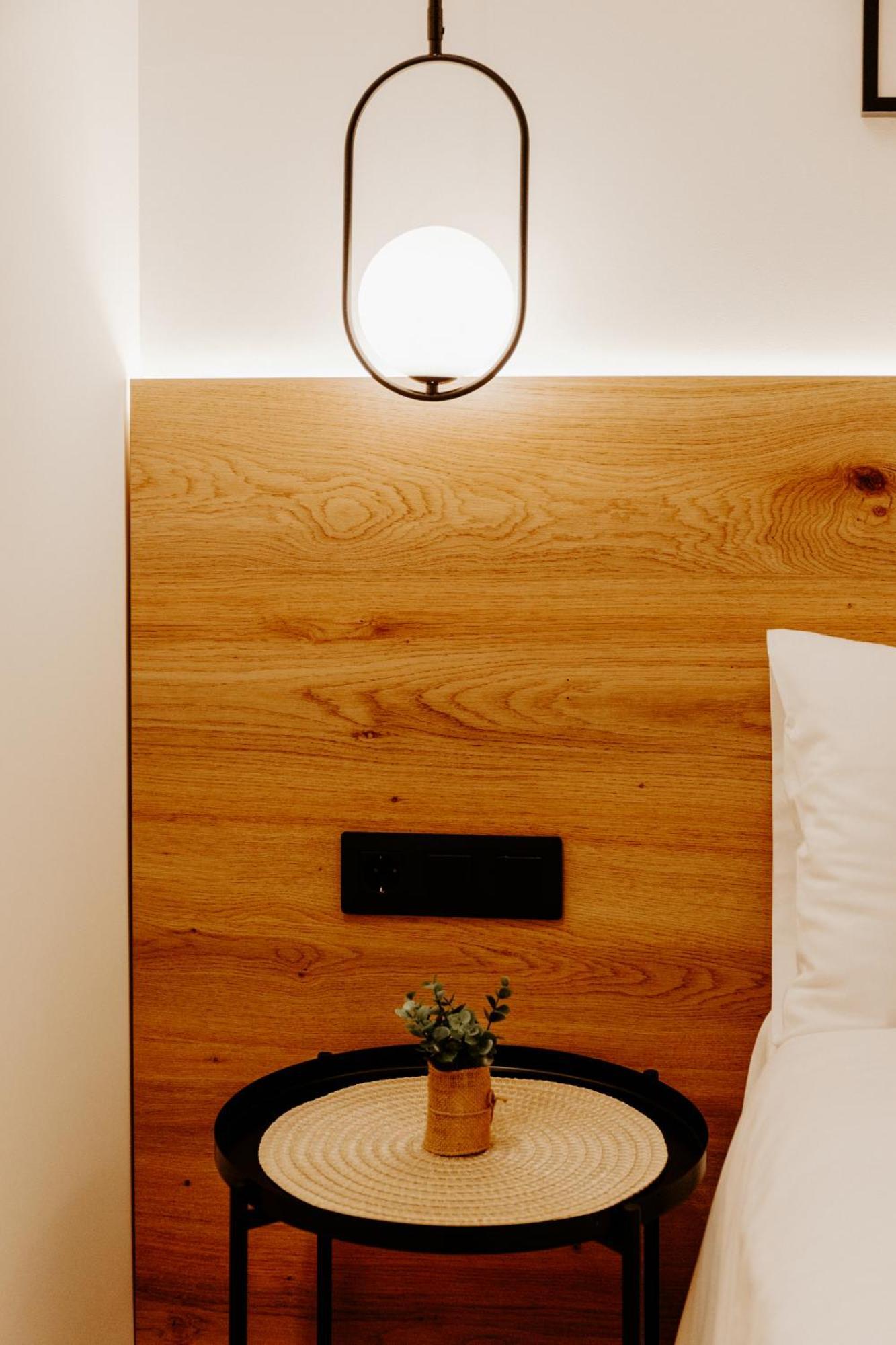 Luxury * Logrono